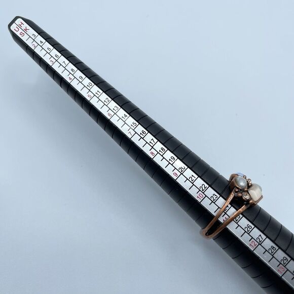 Vintage Unsigned Copper Tone Rhinestone Cat Eye Cluster Ring Band Sz 11 - Picture 5 of 6